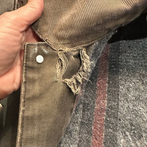 Vintage Carhartt Blanket Lined Chore Coat Heavily Distressed Brass Button XL - Picture 9 of 12